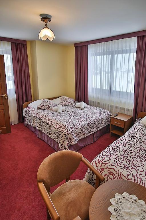 Osrodek Wypoczynku Dziubas Jan - 500 M Od Stacji Narciarskiej Kaniowka Białka Tatrzańska Room photo