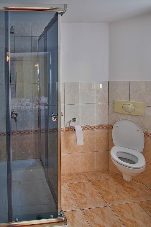 Osrodek Wypoczynku Dziubas Jan - 500 M Od Stacji Narciarskiej Kaniowka Białka Tatrzańska Room photo
